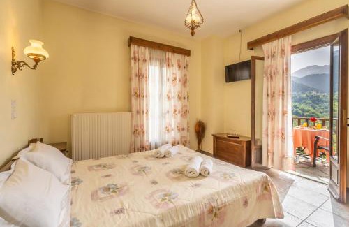 Mikro Chorio House | Rizoma Guesthouse: Perfect for Families and Pet Lovers