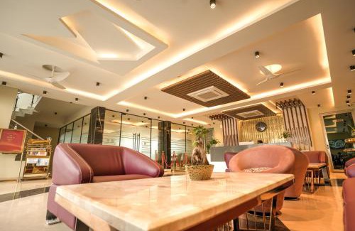 Knowledge Park III Hotel | Discover Hotel RJ - A 4-Star Family-Friendly Retreat