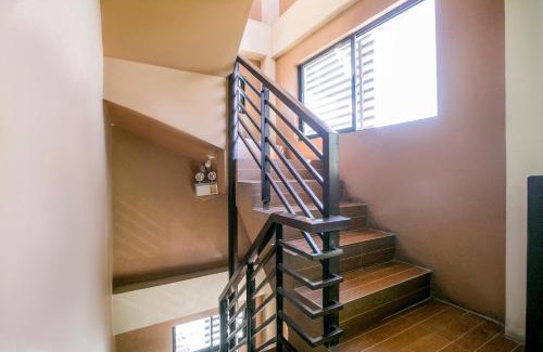 Canlubang Hotel | Budget-Friendly Rjat Guesthouse with Breakfast Included