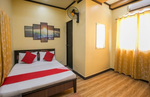 Canlubang Hotel | Budget-Friendly Rjat Guesthouse with Breakfast & Kids' Area