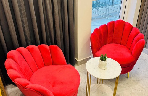 Allahabad Hotel | Rk Villa