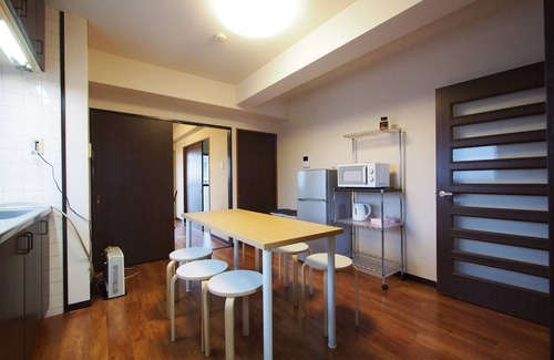 Nakamura Apartment | Cozy NEST: 3 Mins to Subway & Family-Friendly Amenities