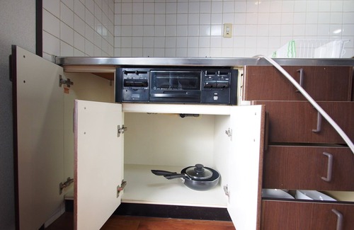 Nakamura Apartment | Convenient Getaway: NEST Near Subway with Free WiFi
