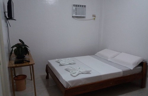San Juan House | Budget-Friendly RMB Guest House with Breakfast Included