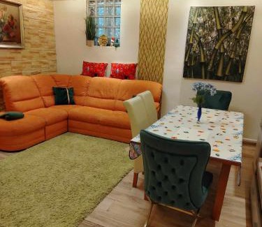 Nyiregyhaza Apartment | RMBCity
