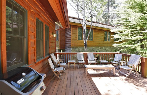 Teton Village House | Discover 4 BR Deluxe Homestead - Steps to Ski & Dining