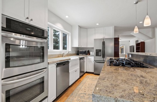 Wilson House | RMR: Inviting 4BR Retreat with Family-Friendly Amenities