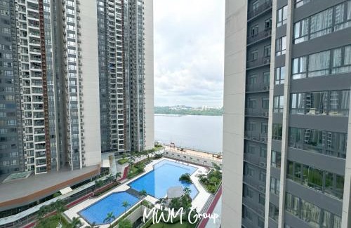 Central District Apartment | Stylish 4-Star Retreat with Pool and Pet-Friendly Vibes