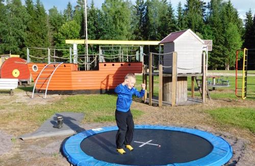 Saarde Resort | Discover RNK Peebu Kämping: Oceanfront & Pet Friendly Retreat