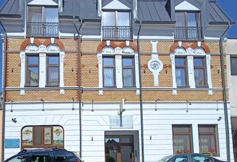 Blaj House | Budget-Friendly Roa Guesthouse: Child Friendly & 9.6 Rating