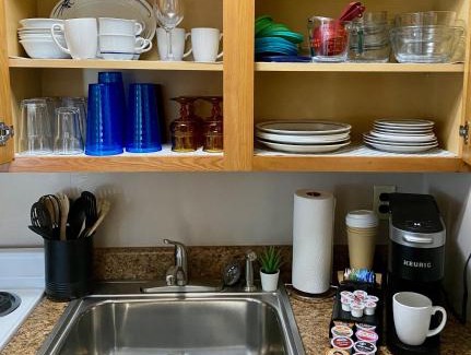 Mount Jackson House | Family Farmhouse Inn: Top-Rated Child-Friendly Retreat