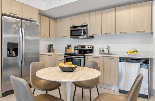 Brickell Apartment | Roami at Habitat Brickell | Balcony | 2BR #43