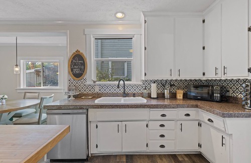 Downtown Riverside House | Vintage Craftsman Home Downtown: Pool Table & Hot Tub Oasis