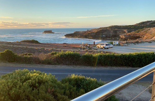Waterhouse House | Robe Resort: Wheelchair Accessible & Family-Friendly Retreat