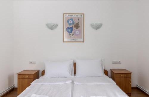 Dragobrat Hotel | Discover U-Roberta: Ocean View with Pool and Breakfast