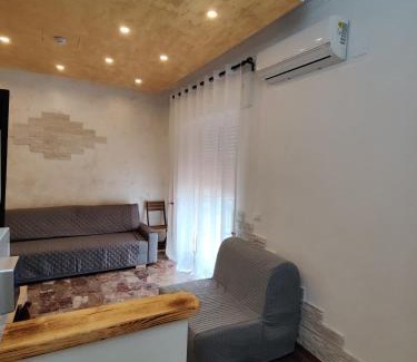Lake Bracciano Apartment | Kid-Friendly Retreat at Robert's Sweet Station House B