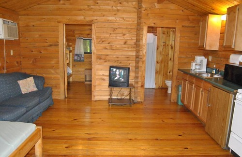 Lenhartsville Other | Pet-Friendly Robin Hill Cottage with Pool - Rated 10/10