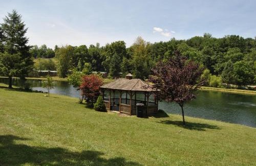 Lenhartsville Other | Pet-Friendly Robin Hill Cottage with Pool - Rated 10/10