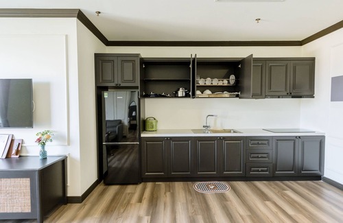 Gia Nghia Apartment | Experience Robin Hotel: 4-Star Stay with Lake Views & More