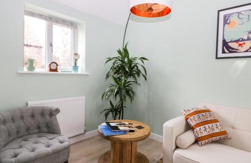 Leven House | Discover Robin's Nest Cottage: 4-Star Pet-Friendly Retreat