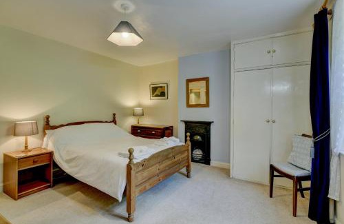 Horner House | Explore Robins Brook: Pet-Friendly Retreat in Porlock