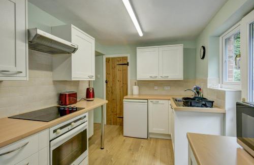 Horner House | Explore Robins Brook: Pet-Friendly Retreat in Porlock