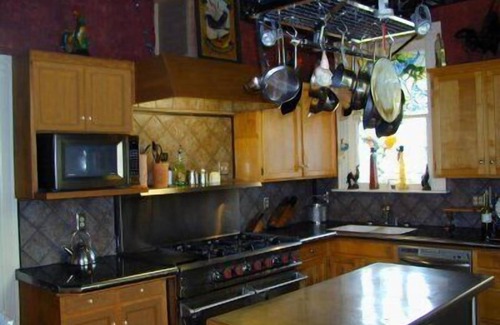 San Andreas Bed & Breakfast | Relax at Robins Nest Bed & Breakfast - Guest Rated 9.8