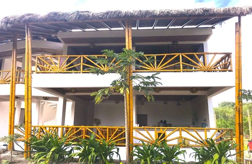 Mompiche Bed & Breakfast | Discover Robinson Crusoe's Paradise Tropical Beach Getaway