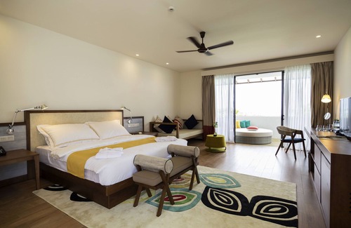 Orivaru Resort | Experience ROBINSON NOONU: All-Inclusive 5-Star Retreat
