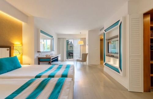 Sorgun Mahallesi Resort | Unforgettable ROBINSON PAMFILYA - All-Inclusive Retreat