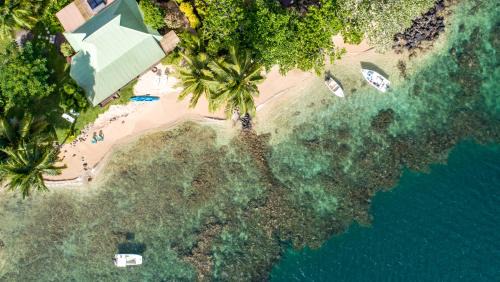 Pihaena Villa | Relaxing Robinson's Cove Villas with Private Beach Access