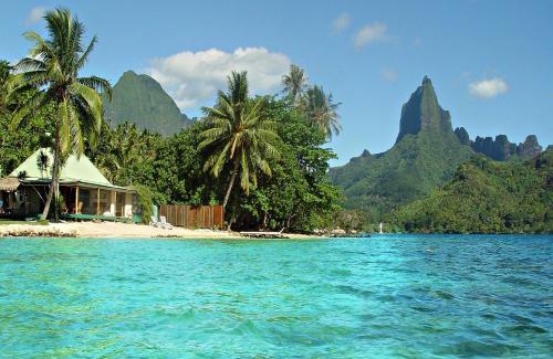 Pihaena Villa | Relaxing Robinson's Cove Villas with Private Beach Access