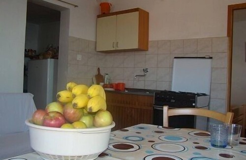 Tkon Apartment | Discover Robinson's Seaside Getaway in Beautiful Croatia