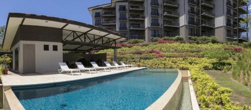 Playa Conchal House | Discover Roble Sabana 105: Family-Friendly Luxury Retreat
