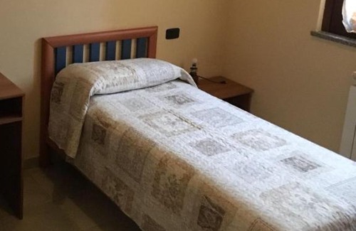 Romentino House | Discover Comfort at Roby Bar Affittacamere with Breakfast