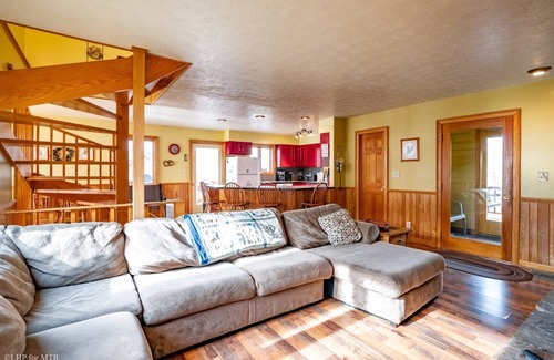 Northface House | Relaxing Retreat at Robyn's Nest - Amenities You’ll Love