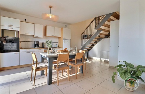 Baulon House | Pet-Friendly Roc'h Ozac'h in Baulon with Fantastic Amenities