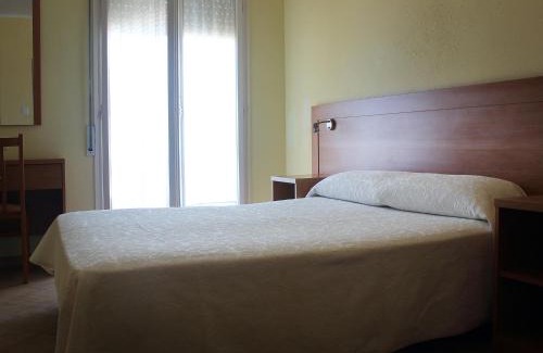 Canet de Mar Hotel | Oceanfront Rocatel: Guest Rated 9/10 with Pool Access
