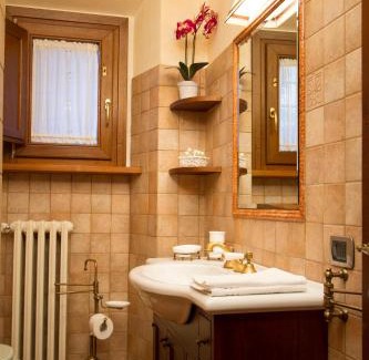 Cortona House | Experience Rocca Di Pierle: A Pet-Friendly Oceanfront Retreat