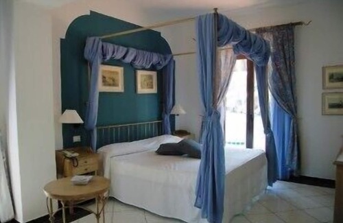 Lipari Historic Centre Hotel | Rocce Azzurre: Inviting Stay with Spa and Family Amenities