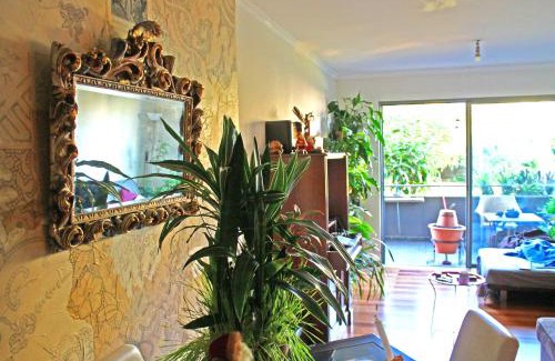 Sao Martinho House | Discover Rochas Apart Garden Refuge: Oceanfront Bliss Awaits