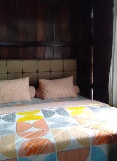 Tanjung Pandan Hotel | Oceanfront Bliss at Rock and Wreck Dive Resort
