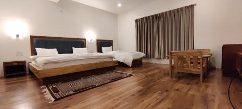 Leh House | Experience Rock Castle Residency: Guest Rated 9.2, Family-Friendly