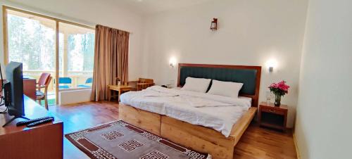 Leh House | Experience Rock Castle Residency: Guest Rated 9.2, Family-Friendly