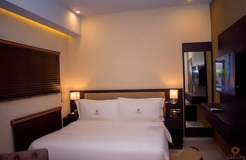 Nkwatia Apartment | Experience Rock City Hotel: 4-Star Comfort & Family-Friendly Amenities