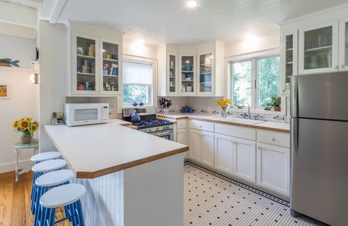 Orleans House | Rock Harbor Retreat: Unwind in Your Ideal Oceanfront Escape