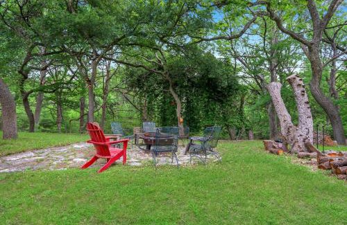 Wimberley House | Relaxing Retreat at Rock House on Cypress Creek, Poolside Fun