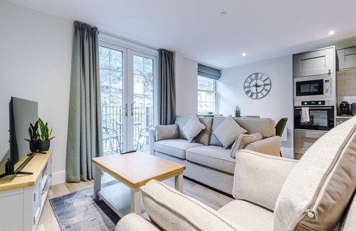 Stoney Middleton Apartment | Rock Mill | Deluxe 2-Bedroom with Private Balcony Retreat