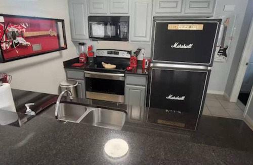 New Braunfels Condo | Rock-n-roll themed condo on the Guadalupe River located downtown New Braunfels