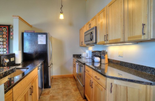 Rangeley Condo | Pet-Friendly Condo at Saddleback Mountain - Rated 9.2/10!